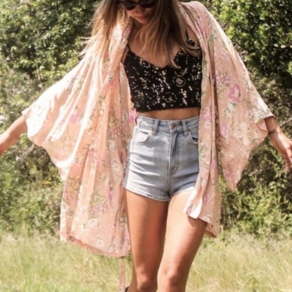 EUC Vintage Spell Sundancer Short Kimono in Blush one size